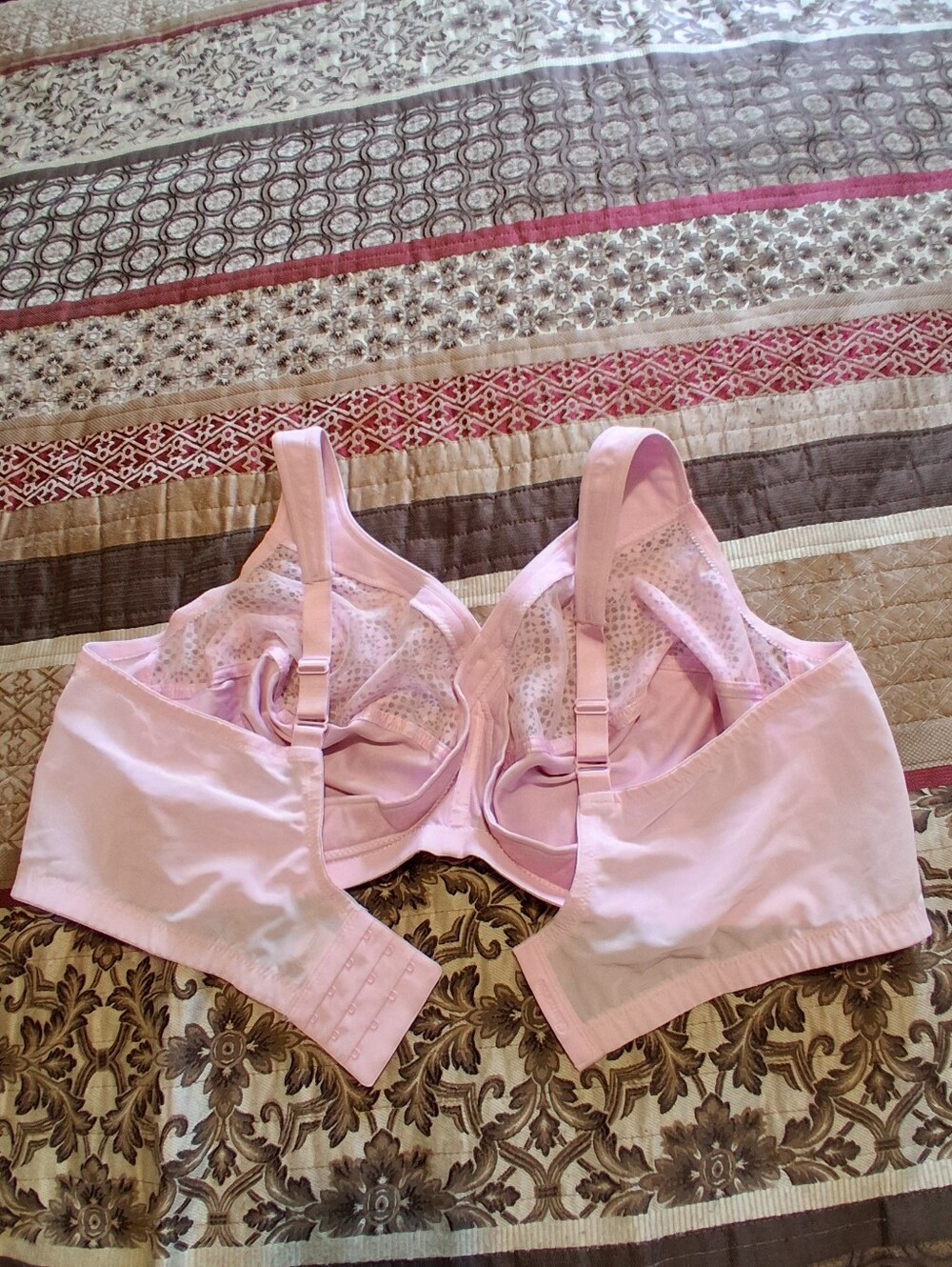 Glamorise Magic-Lift Moisture Control Lace Pink Bra Full Coverage Wire Free 50DD - Picture 8 of 15